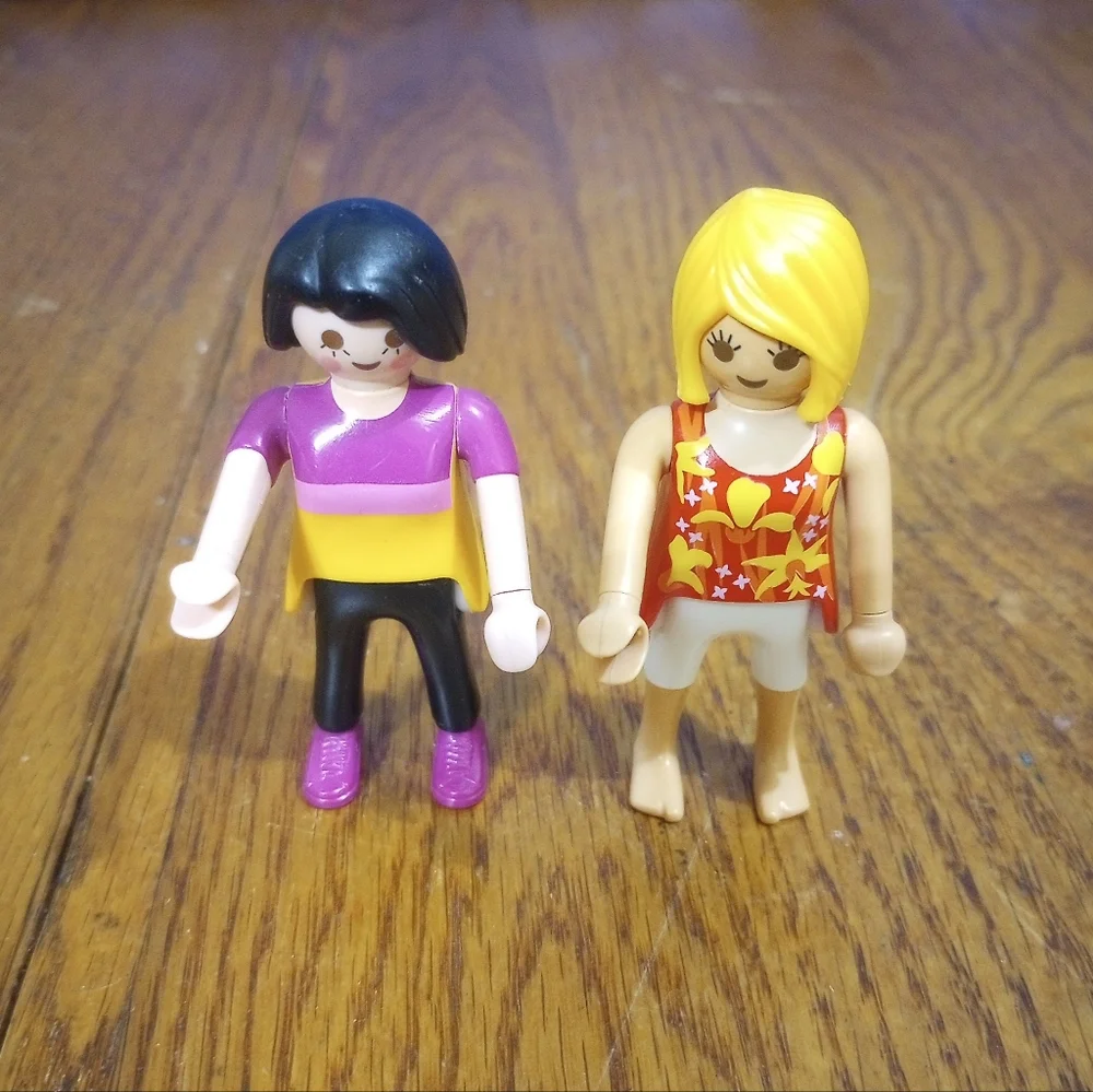 Vintage 1990s Geobra Playmobil Figures Lot of 11